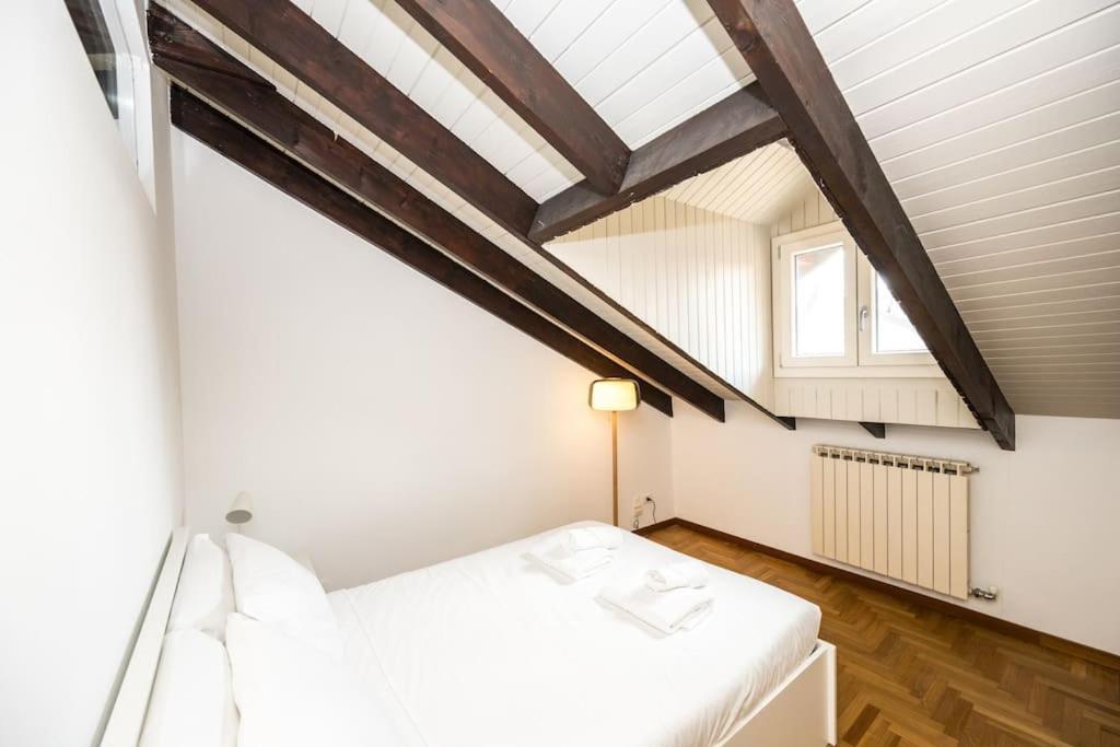 מילאנו Wonderfull Two Floors Apartment Navigli מראה חיצוני תמונה