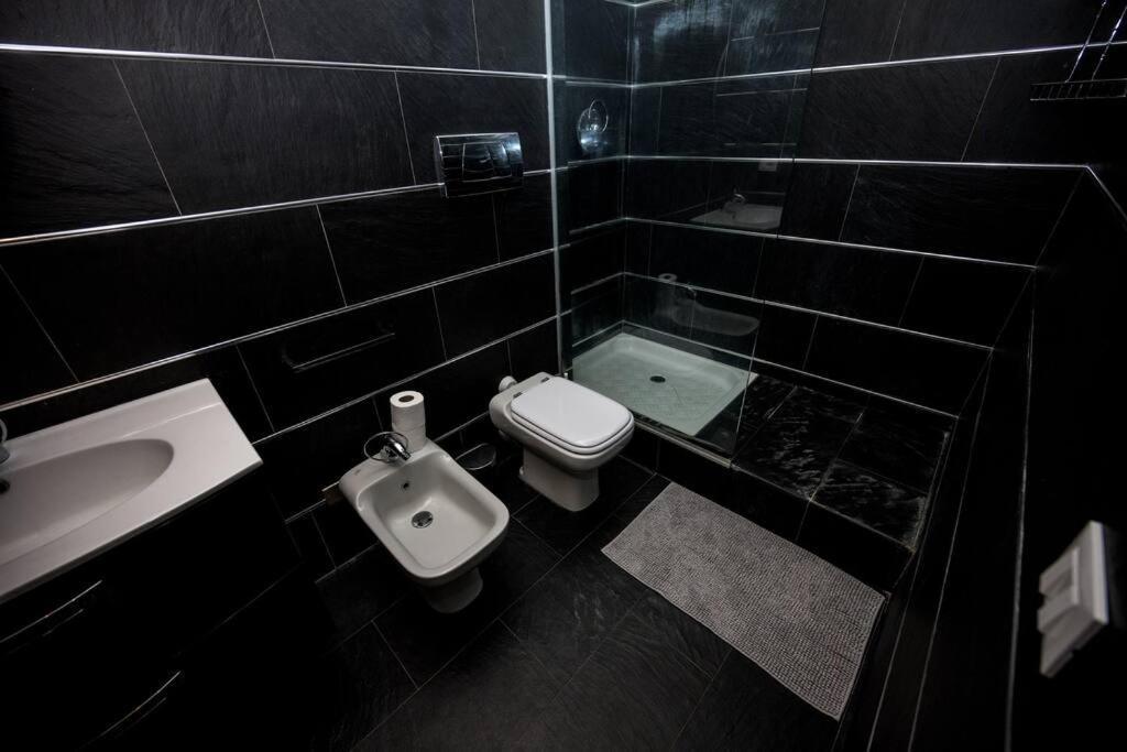 מילאנו Wonderfull Two Floors Apartment Navigli מראה חיצוני תמונה