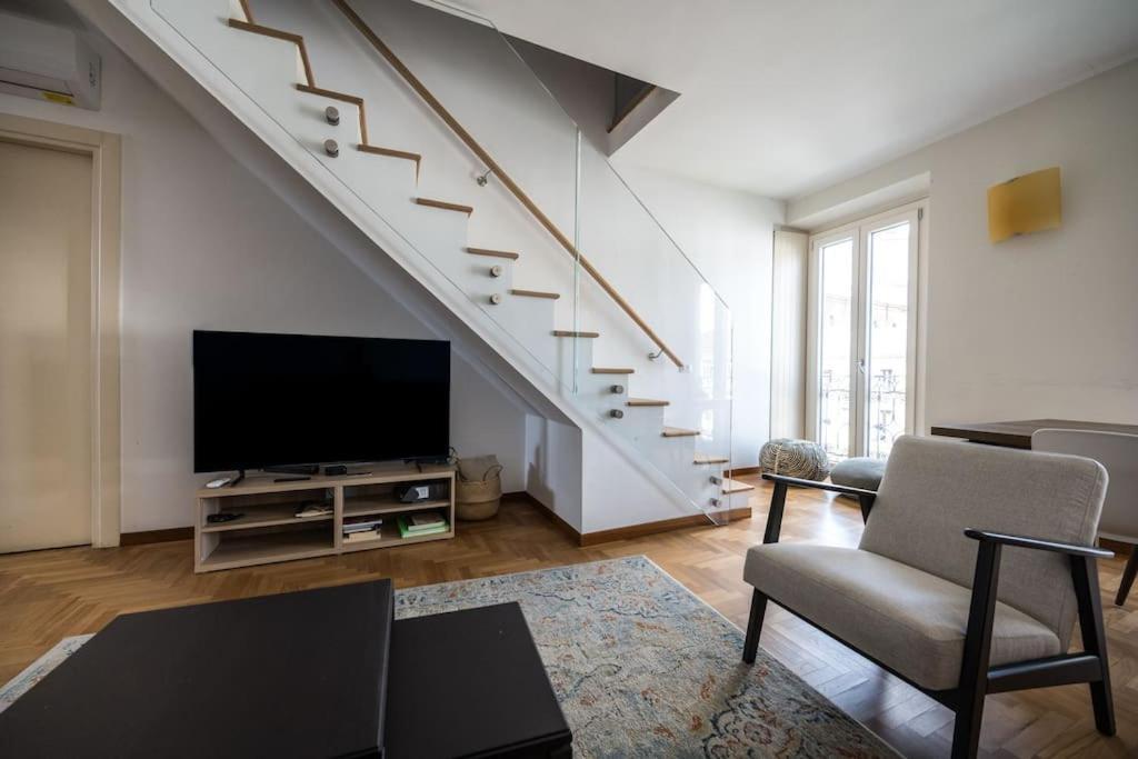 מילאנו Wonderfull Two Floors Apartment Navigli מראה חיצוני תמונה