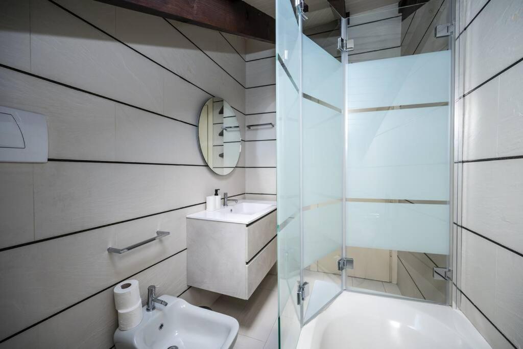 מילאנו Wonderfull Two Floors Apartment Navigli מראה חיצוני תמונה